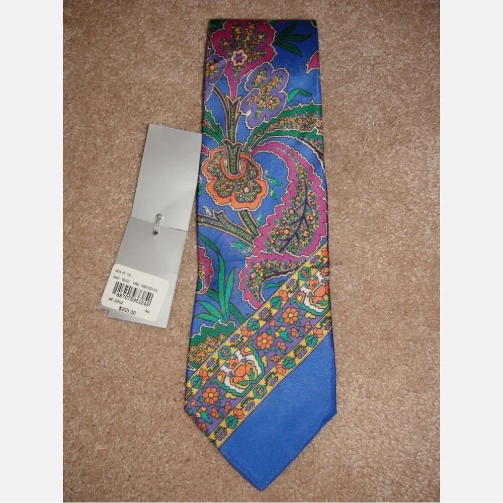 Ralph Lauren Purple Label Silk Blue Floral Neck Tie